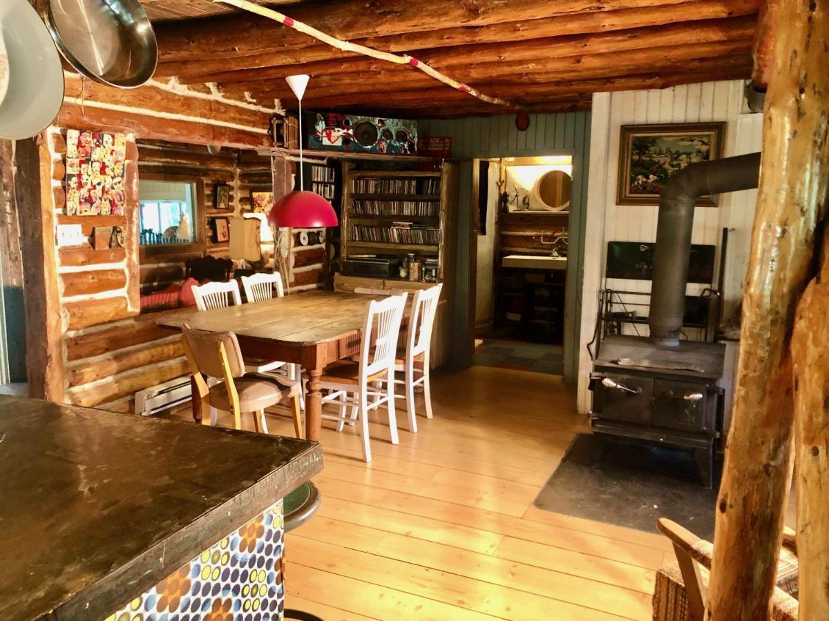 Chalet En Bois Rond Mauricie Saint-Alexis-des-Monts Luaran gambar